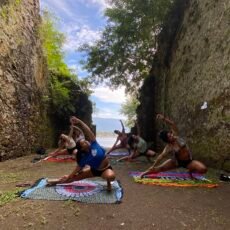 Banho de Mata e Yoga